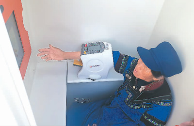 在布拖，这事儿决不拖