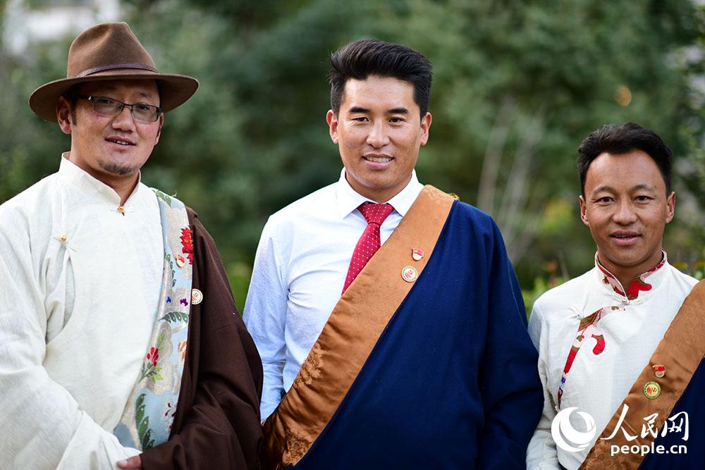 玉树:打造“感党恩、听党话、跟党走、敢担当”的基层干部队伍