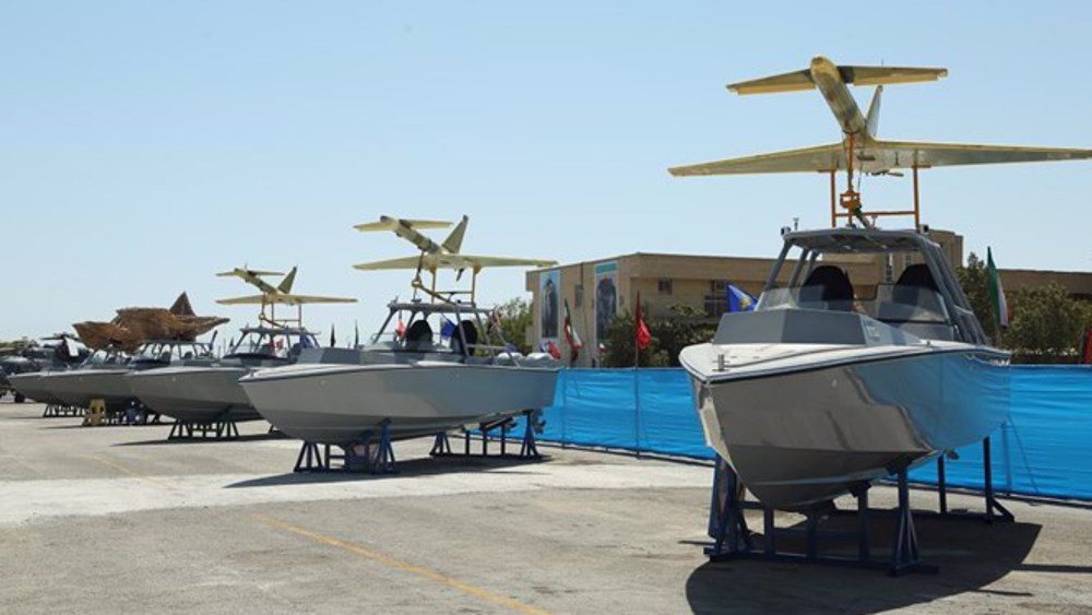 画面高清！伊朗用国产无人机拍下美军航母（图