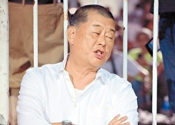 黎智英叫嚣香港