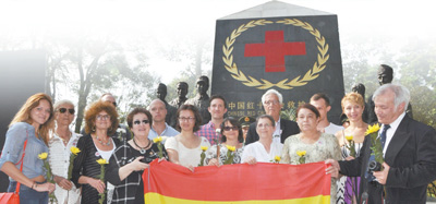 正义与进步事业的光荣战士