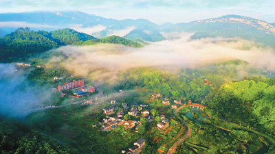 绿水青山重现 矿区变身景区