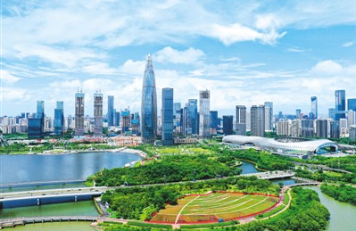 深圳站上发展新起点