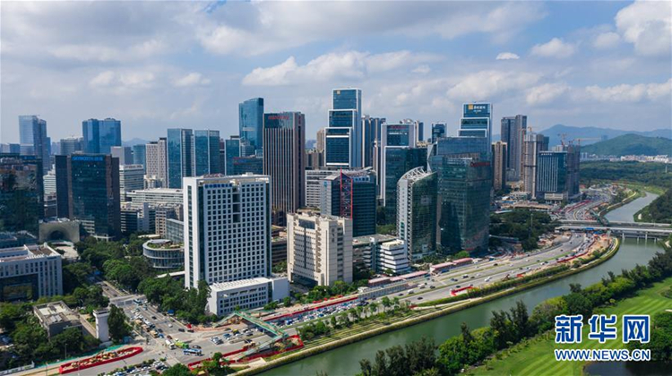 海外网评：打造社会主义现代化的“深圳样本”