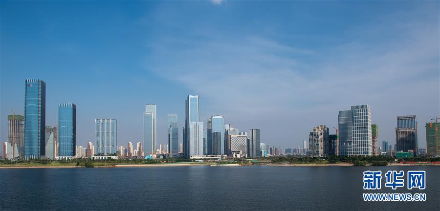 (新华全媒头条·图文互动)(2)创造新时代中国特色社会主义的更大奇迹——以习近平同志为核心的党中央关心经济特区发展纪实 (新华全媒头条·图文互动)(2)创造新时代中国特色社会主义的更大奇迹——以习近平同志为核心的党中央关心经济特区发展纪实