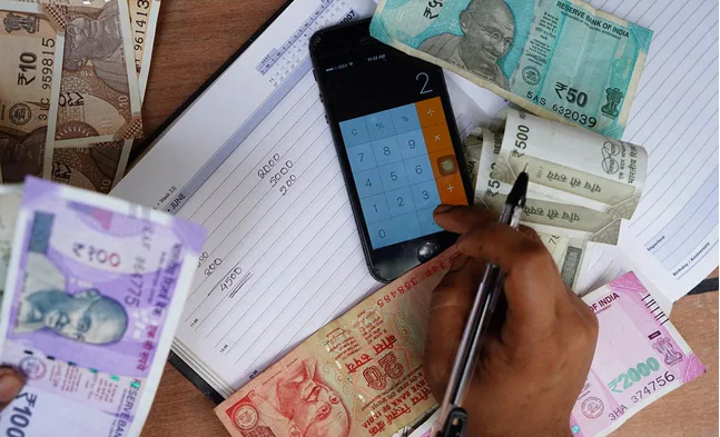 ​IMF大幅下调印度经济预期 称其将面临史上最严