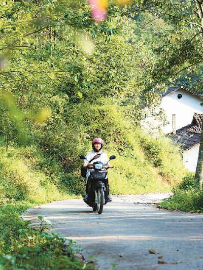 村卫生室“飞”来大学生村医小“海燕”