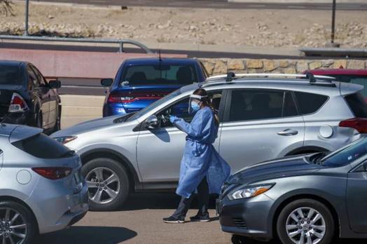 美国一周新增约100万新冠病例 多州病例增速超春