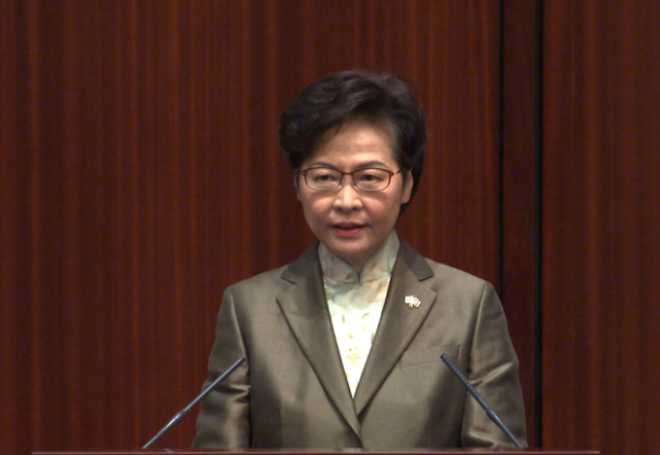 林郑月娥发布施政报告：要令香港走出困局 恢复