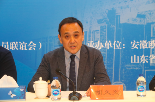 【留学部稿件】欧美同学会首届“双创”大赛媒体推介会在京举办1203863.png