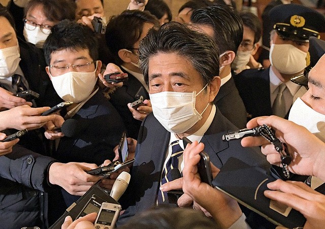 日本自民党拟召安倍出席国会：说明“赏樱会”