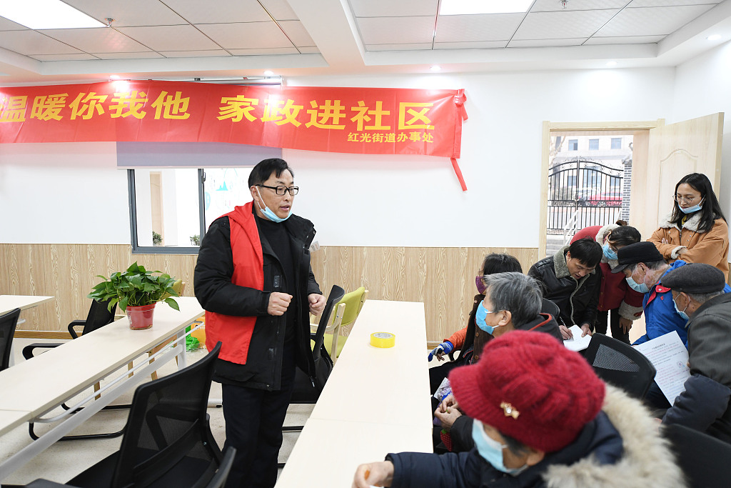 【民生小事这样解决㉖】送“证”到家