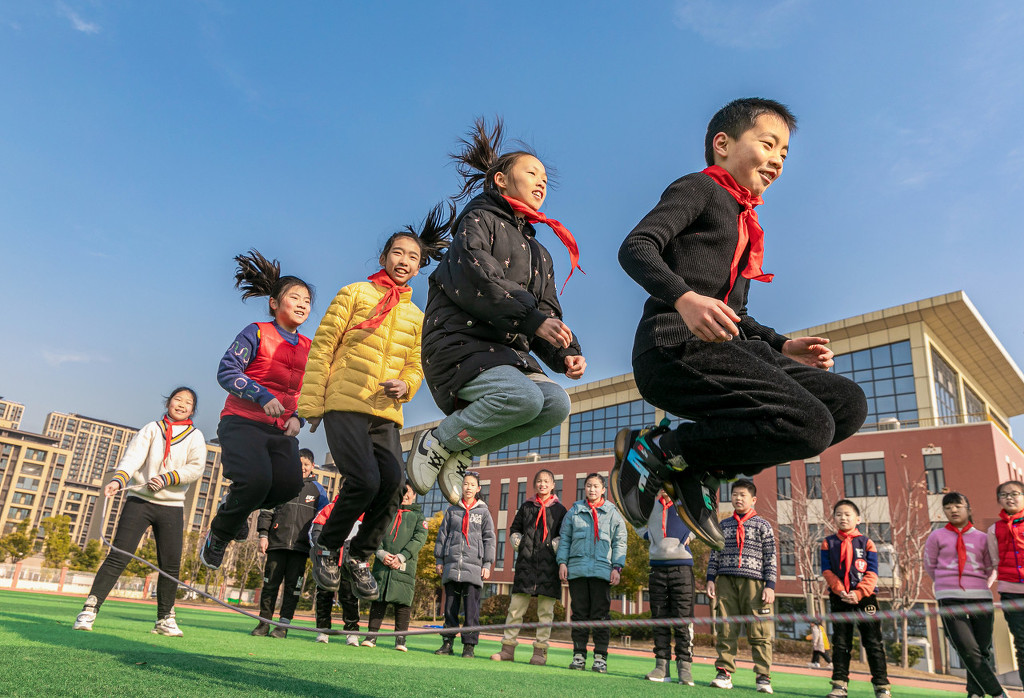 体育是第一学科北京一小学到校先上体育课再上文化课