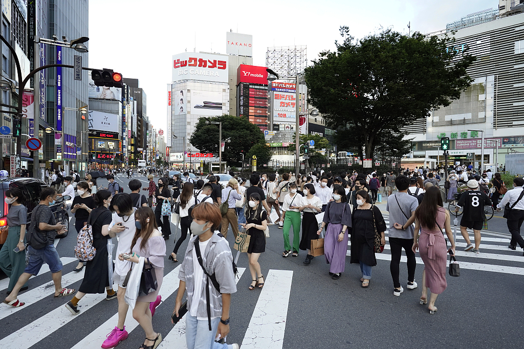 日本多地日增新冠确诊病例数创新高