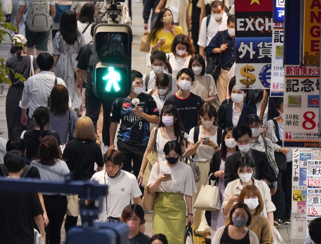 日本新冠疫情严峻 新增8地进入紧急状态