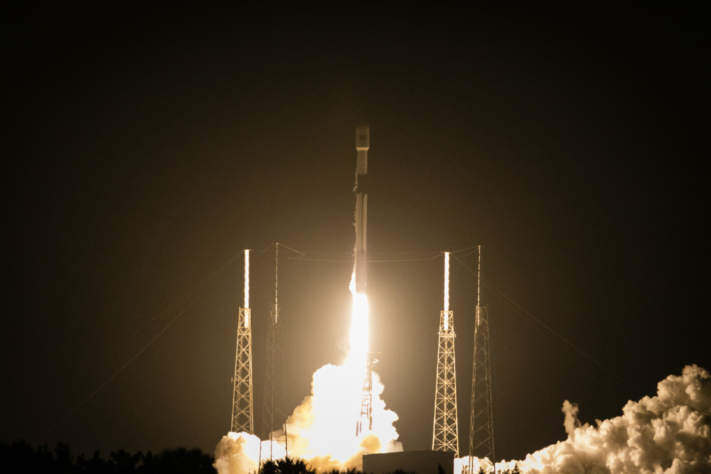 1611452174783865.jpg space x .jpg