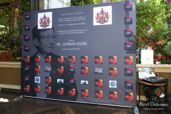 史上首位华人艺术家黄建南获英国皇家学会荣誉会员