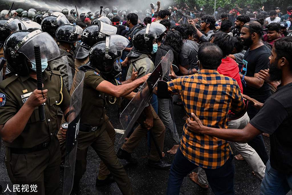 斯里兰卡经济危机引发政局动荡 国内抗议活动持续