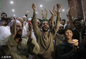 巴基斯坦新任总理夏巴兹·谢里夫宣誓就职