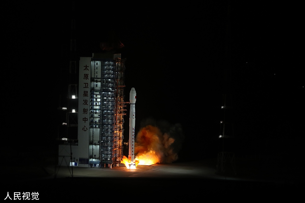 我国成功发射大气环境监测卫星