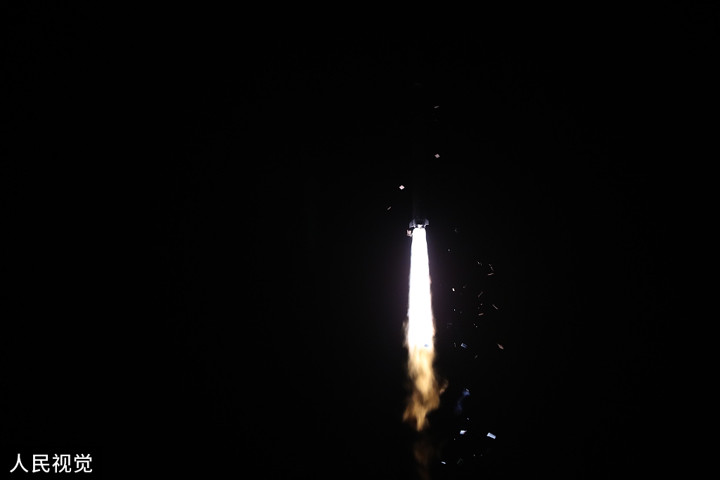 我国成功发射大气环境监测卫星