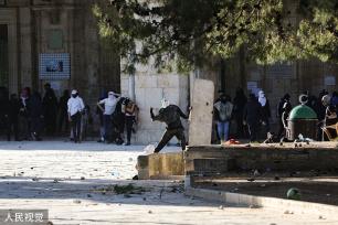 耶路撒冷爆发大规模冲突造成超150人受伤