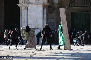 耶路撒冷爆发大规模冲突造成超150人受伤