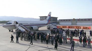 英雄归来！神舟十三号航天员乘组平安抵京