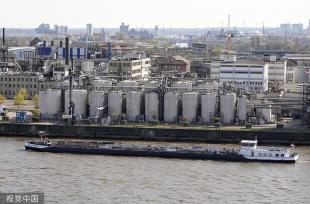 德媒：德国经济衰退风险明显提高