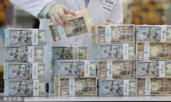 日元持续贬值 日本经济不确定性增加