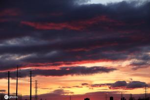 美国纽约日出 空中现壮丽云朵景观