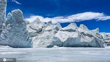 西藏山南天气晴朗 40冰川景观雄伟壮丽