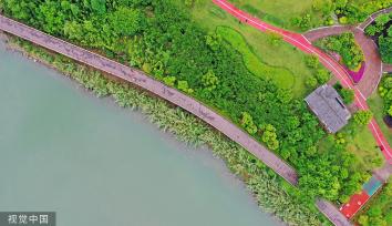浙江仙居：永安溪生态绿道依山傍水 绿树成荫