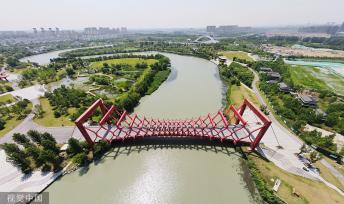 江苏扬州：运河三湾景区景色宜人