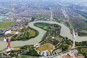 江苏扬州：运河三湾景区景色宜人