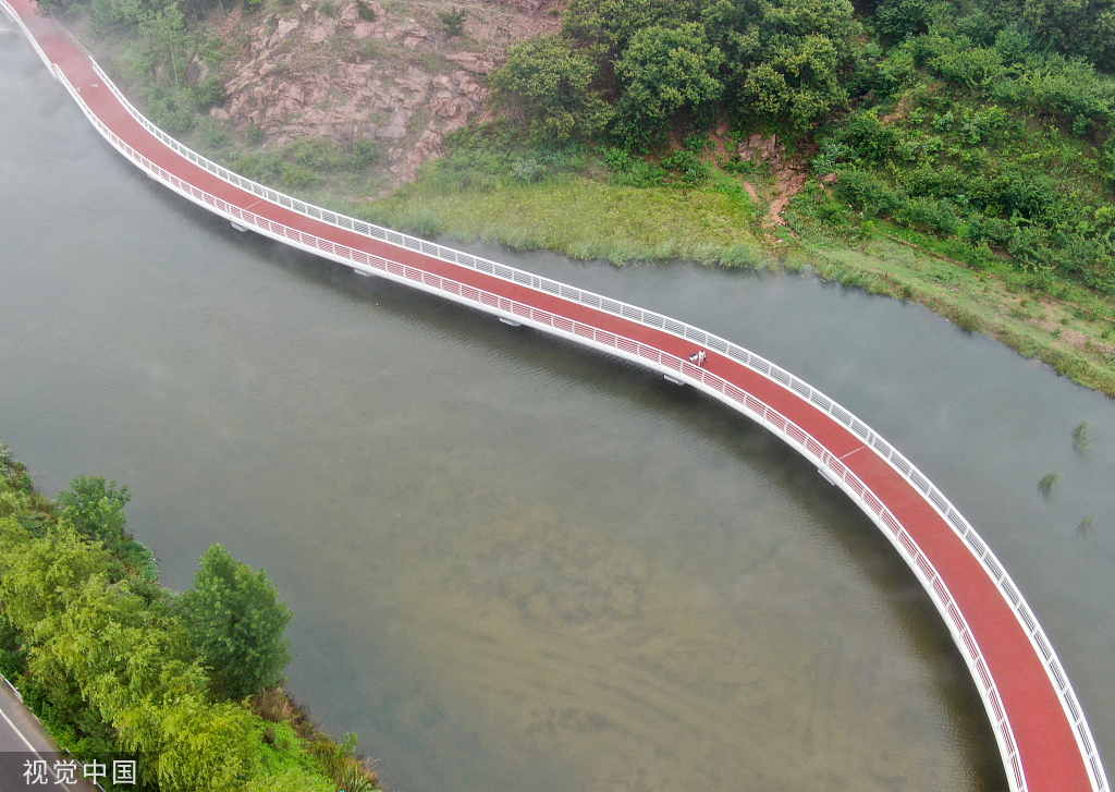 山东日照：潮白河雾气飘渺宛若仙境