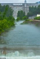 山东日照：潮白河雾气飘渺宛若仙境