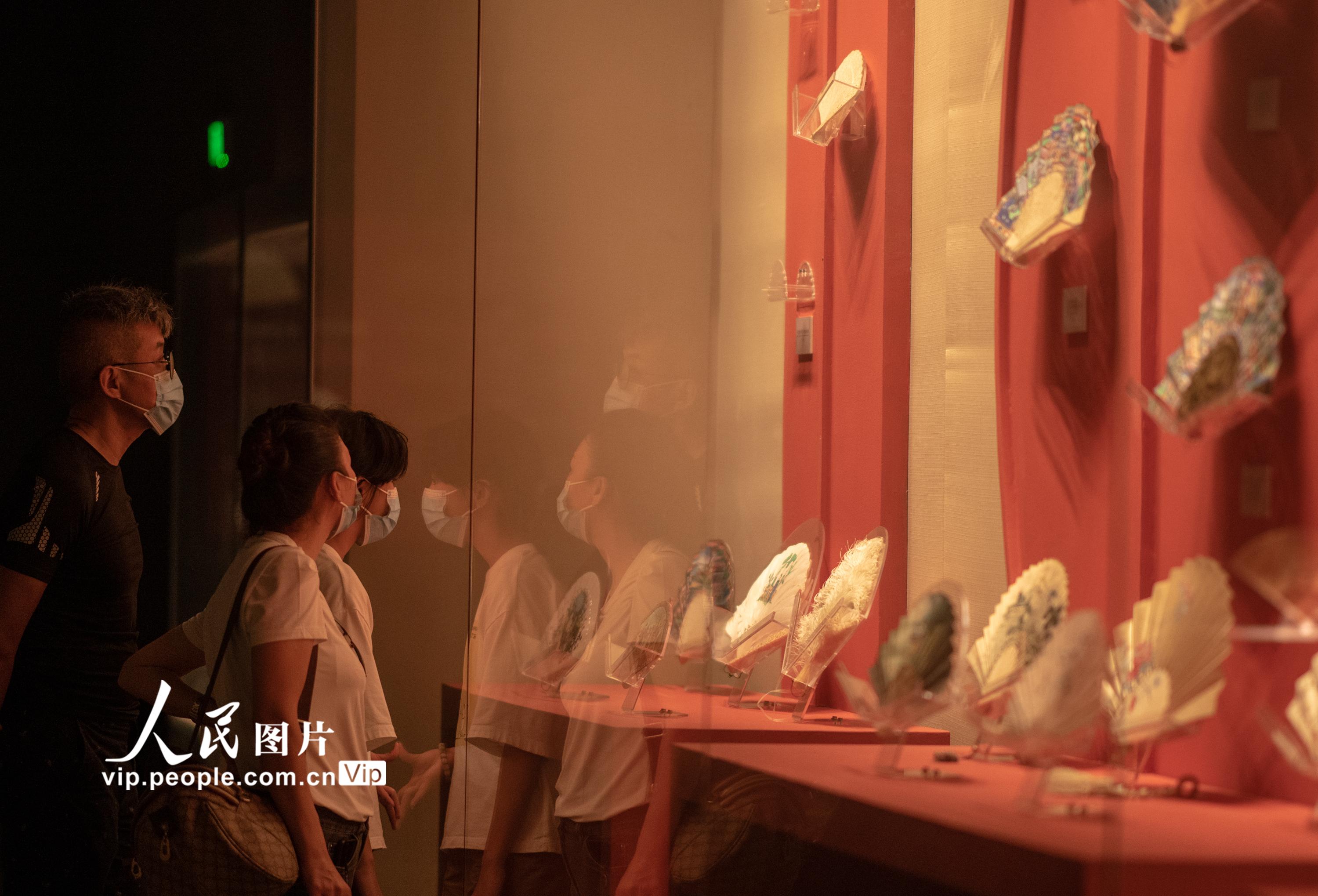 海南琼海：走进博物馆 快乐度暑假