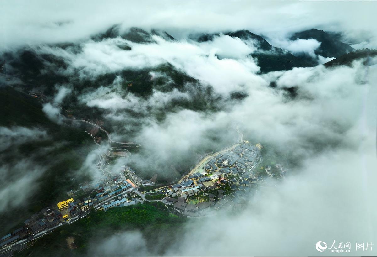 四川九寨沟：绿色发展助力乡村振兴