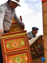 全国海拔最高县双湖县牧民生态搬迁