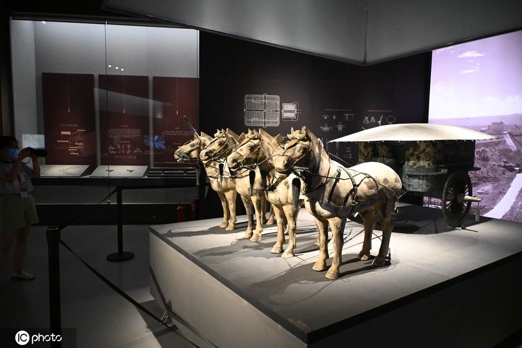 一大波秦始皇陵兵马俑亮相上海