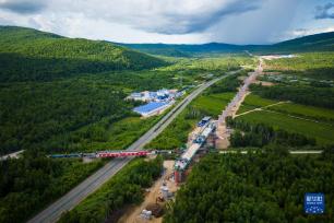 哈伊高铁施工忙