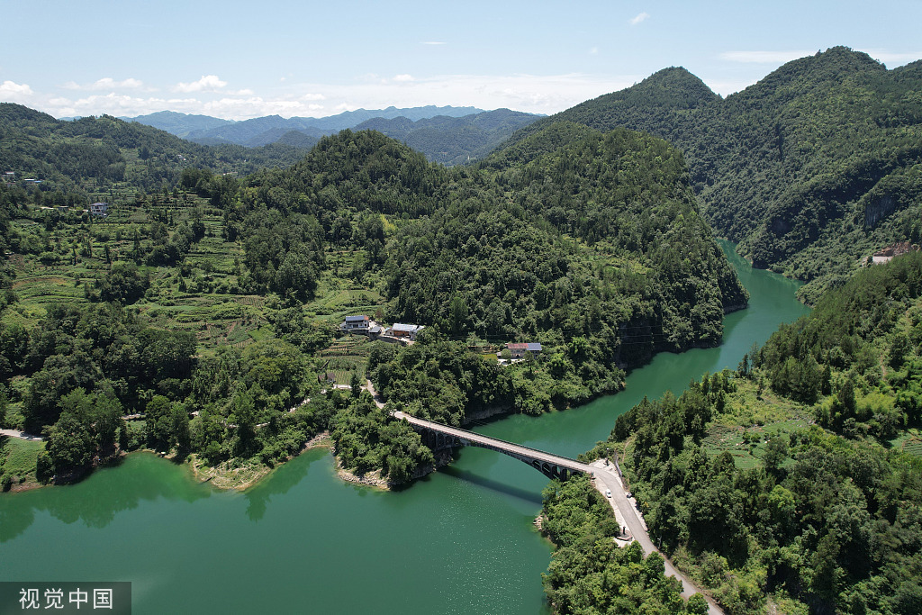 湖北恩施：贡水河湿地公园绘就生态画卷