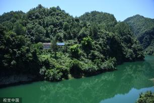 湖北恩施：贡水河湿地公园绘就生态画卷