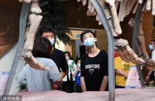 合肥：暑期期间孩子畅游博物馆