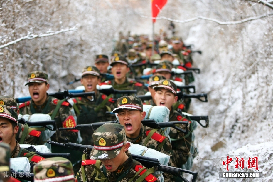 强军征途｜你们是如此的威武雄壮