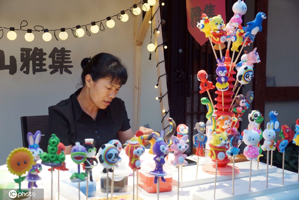 辽宁大连夜经济火爆 国潮唐风带动文旅复苏