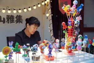 辽宁大连夜经济火爆 国潮唐风带动文旅复苏