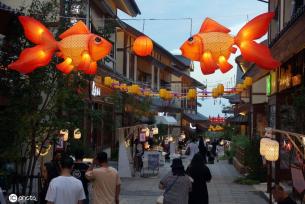 辽宁大连夜经济火爆 国潮唐风带动文旅复苏