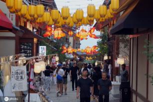 辽宁大连夜经济火爆 国潮唐风带动文旅复苏